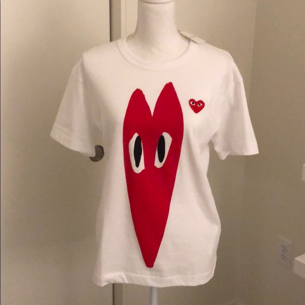SOLD‼️ NWT Comme Des Garcons Heart Shirt